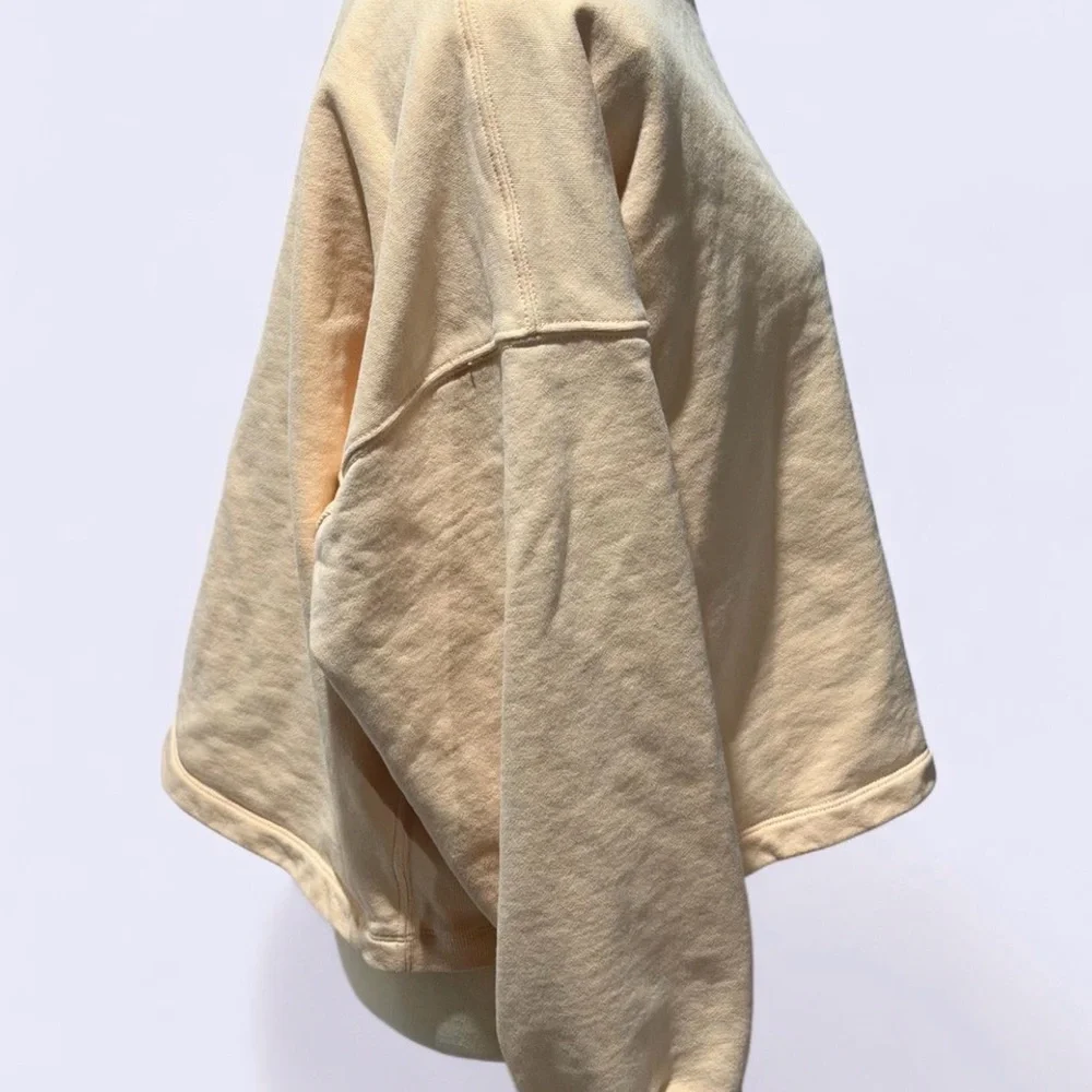 J.Crew Re-Imagined Women's Crewneck‎ Sweatshirt Medium Light Peach Cotton